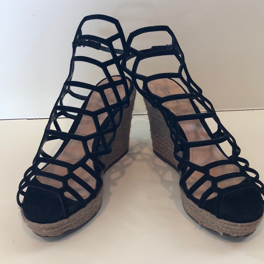 Schutz Cage Style Platforms